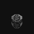 Bild in Galerie-Betrachter laden, Hanuman Ring, Octagonal,
