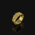 Bild in Galerie-Betrachter laden, Hannya Mask Band - Engravable Gold Finish
