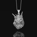 Bild in Galerie-Betrachter laden, King Gorilla Necklace
