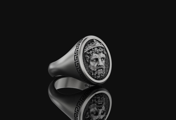 Zeus Ring