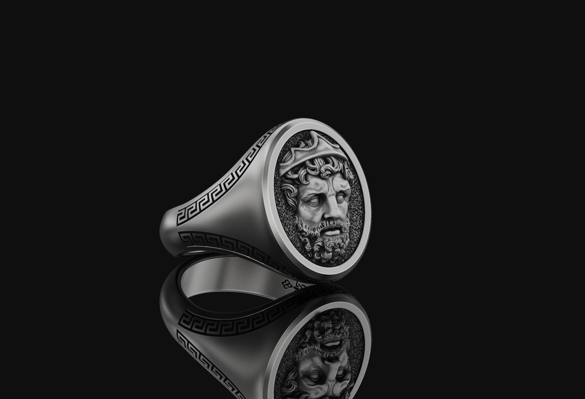 Zeus Ring