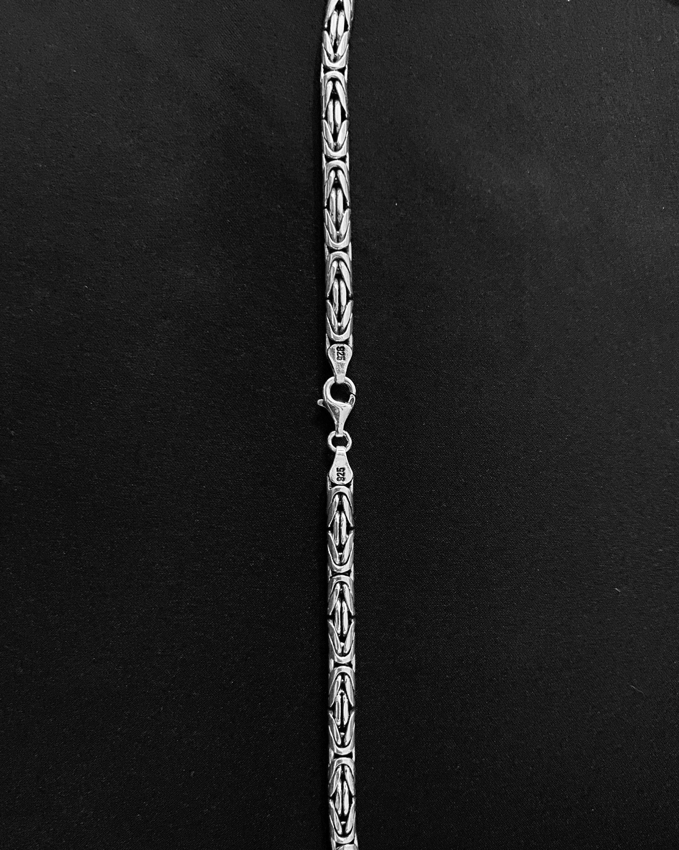 Round Byzantine Chain