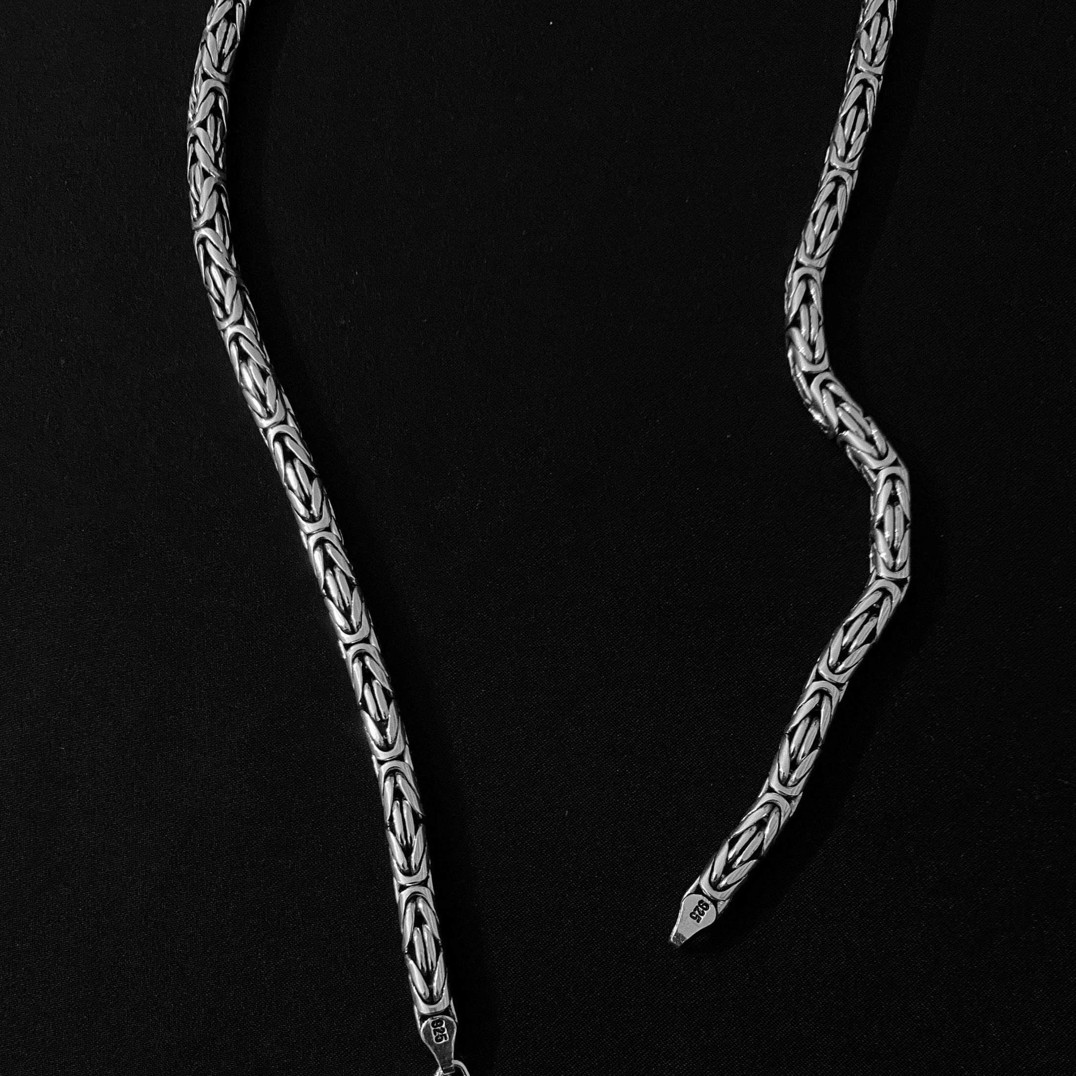 Round Byzantine Chain