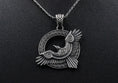 Bild in Galerie-Betrachter laden, Celtic Eagle Pendant

