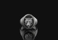 Load image into Gallery viewer, Leopard Signet Ring
