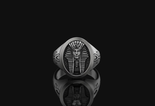 Tutankhamun Signet Ring