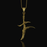 Black Knife Charm Necklace, Elden Ring Inspired, Gift for boyfriend, Geek Gift, Videogame Lover, Elden Ring Pendant Gold Finish